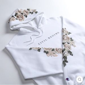 CIVIL REGIME CHAMPION WHITE ROSES HOODIE